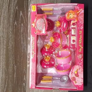Crown Princess Royal kitchen set pink and gold 15 PC
